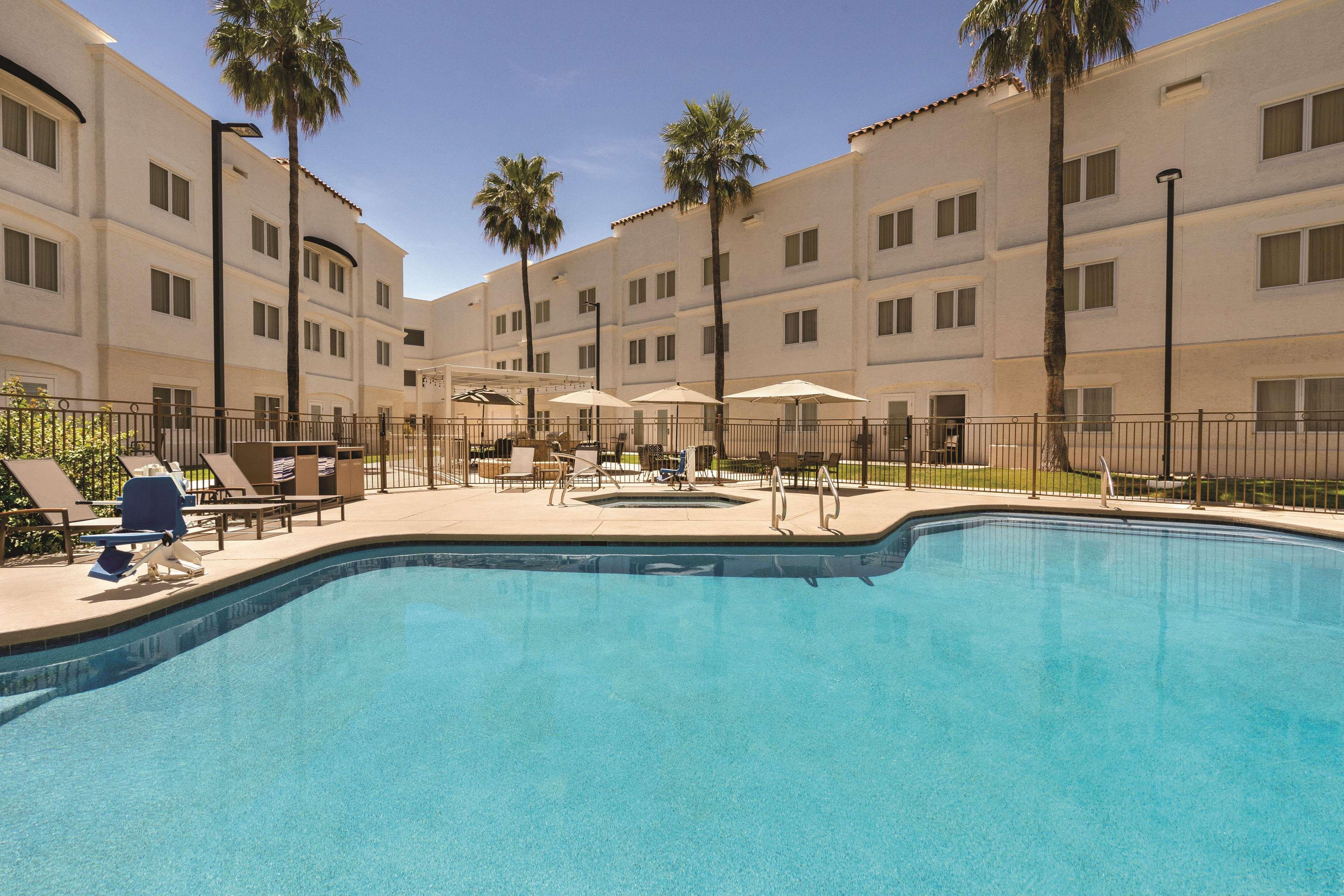 Homewood Suites Tucson St. Philip'S Plaza University Bagian luar foto