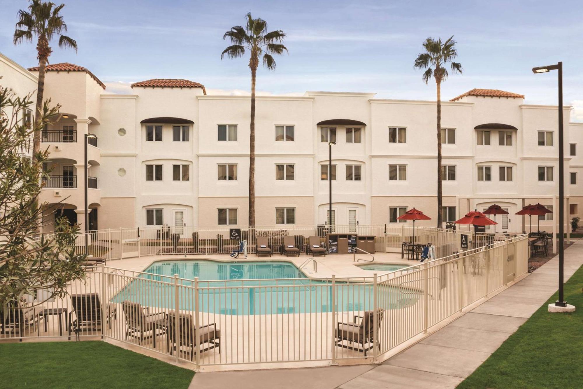 Homewood Suites Tucson St. Philip'S Plaza University Bagian luar foto